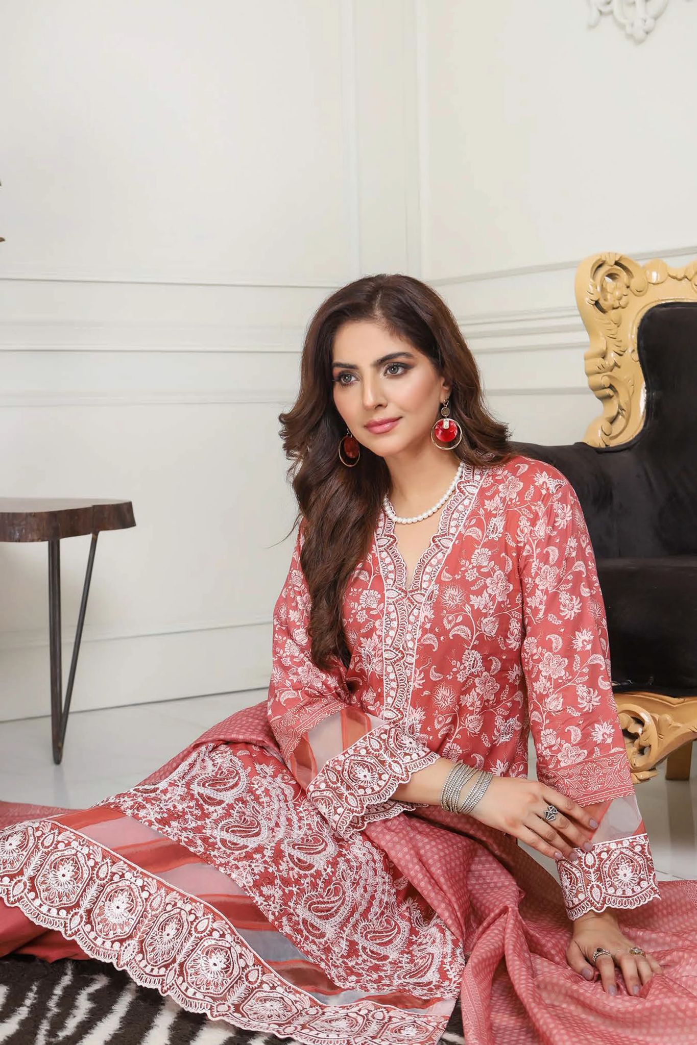 Munira Designer Lawn Suit - 001