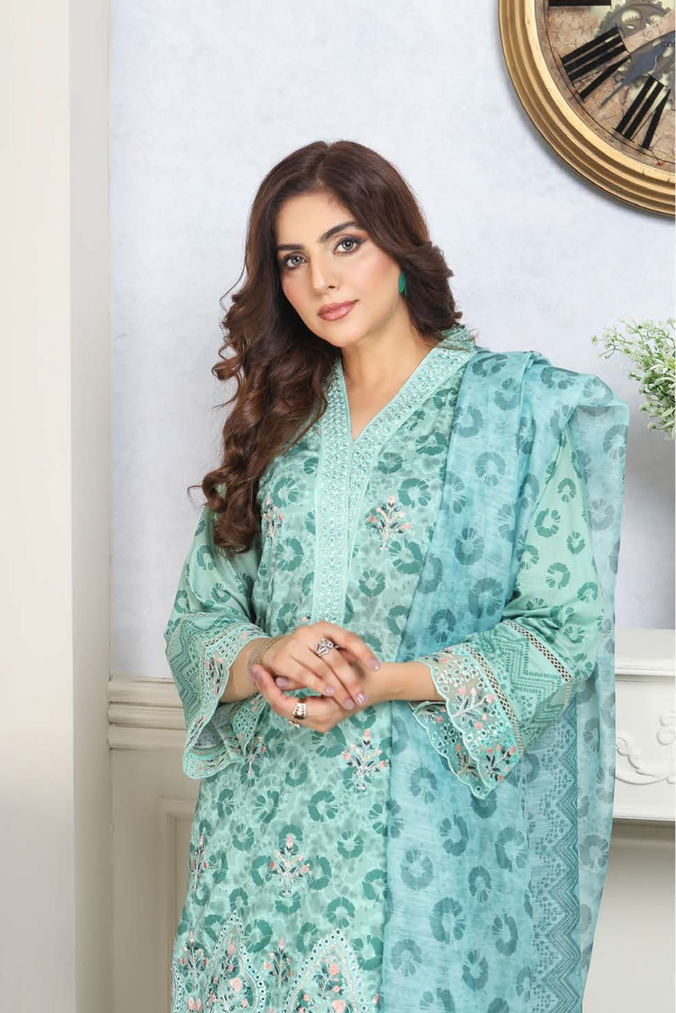 Munira Designer Lawn Suit - 004