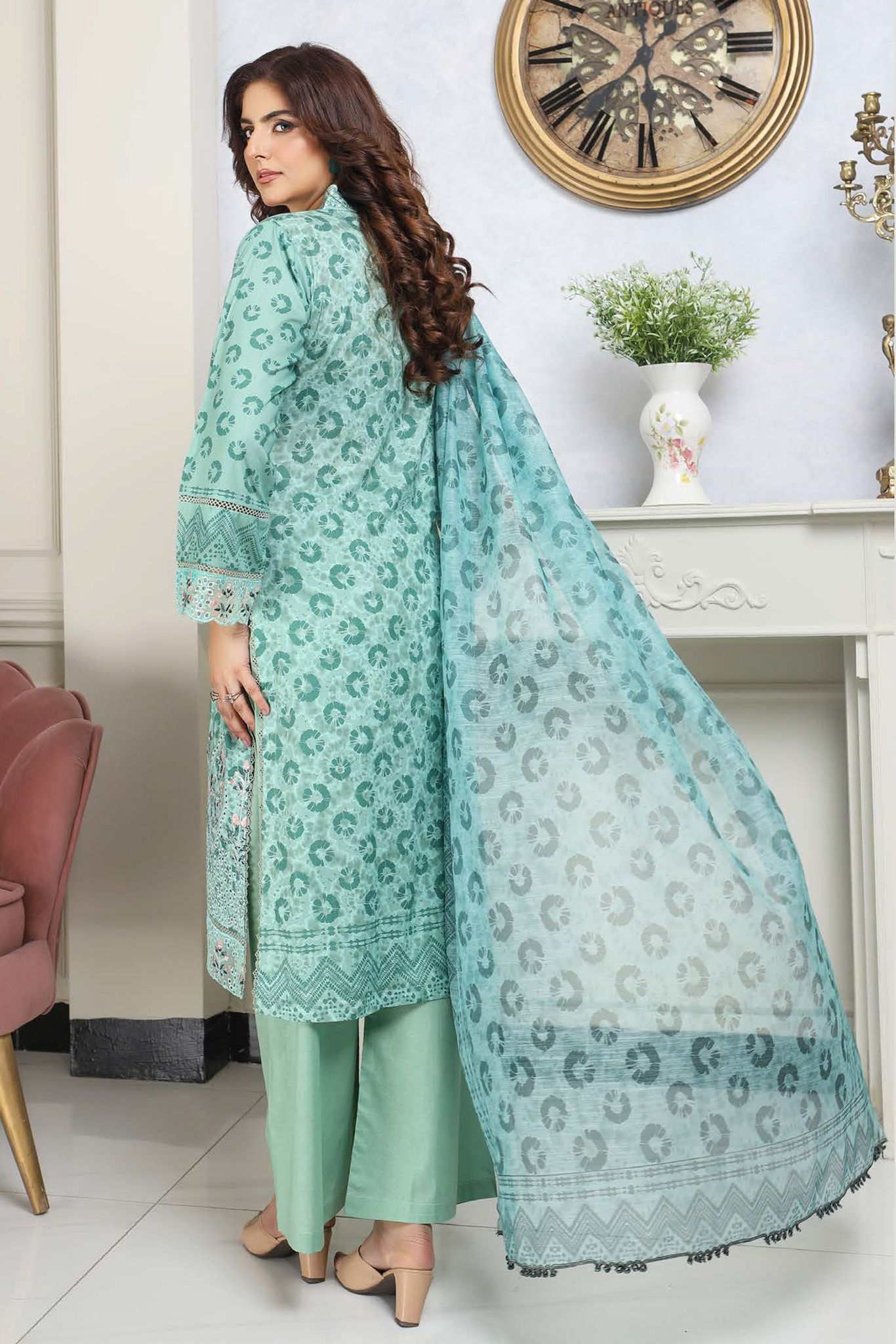Munira Designer Lawn Suit - 004