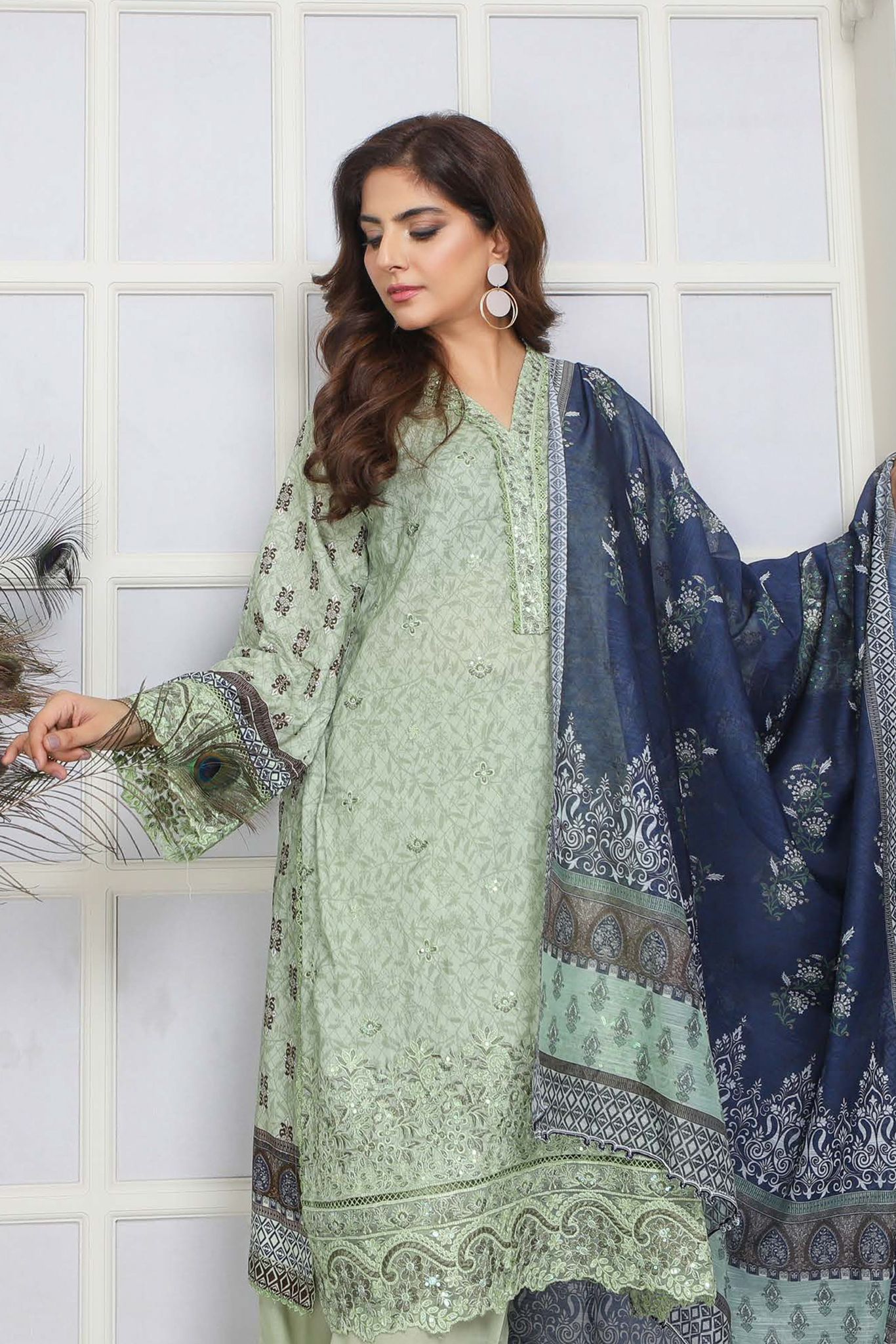 Munira Designer Lawn Suit - 002