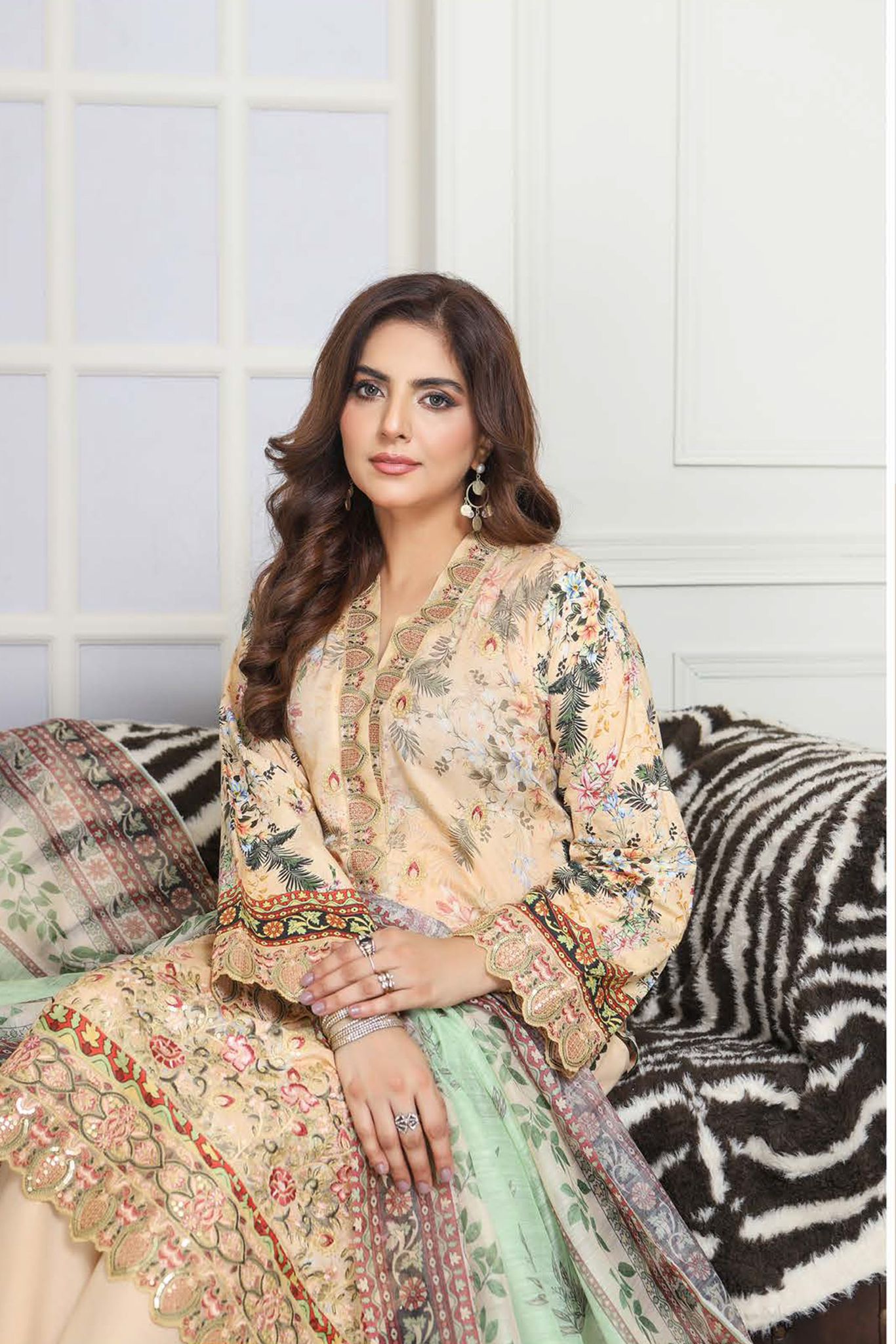 Munira Designer Lawn Suit - 003